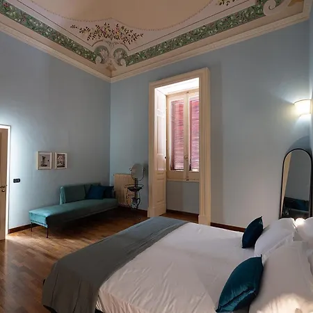 Palazzo Francesco Grassi 住宿加早餐酒店 Aradeo